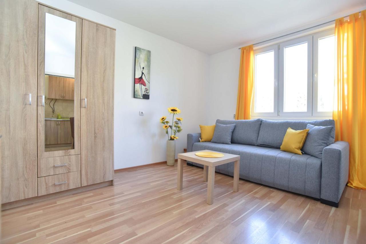 Apartment Near Old Town Budva Exterior foto